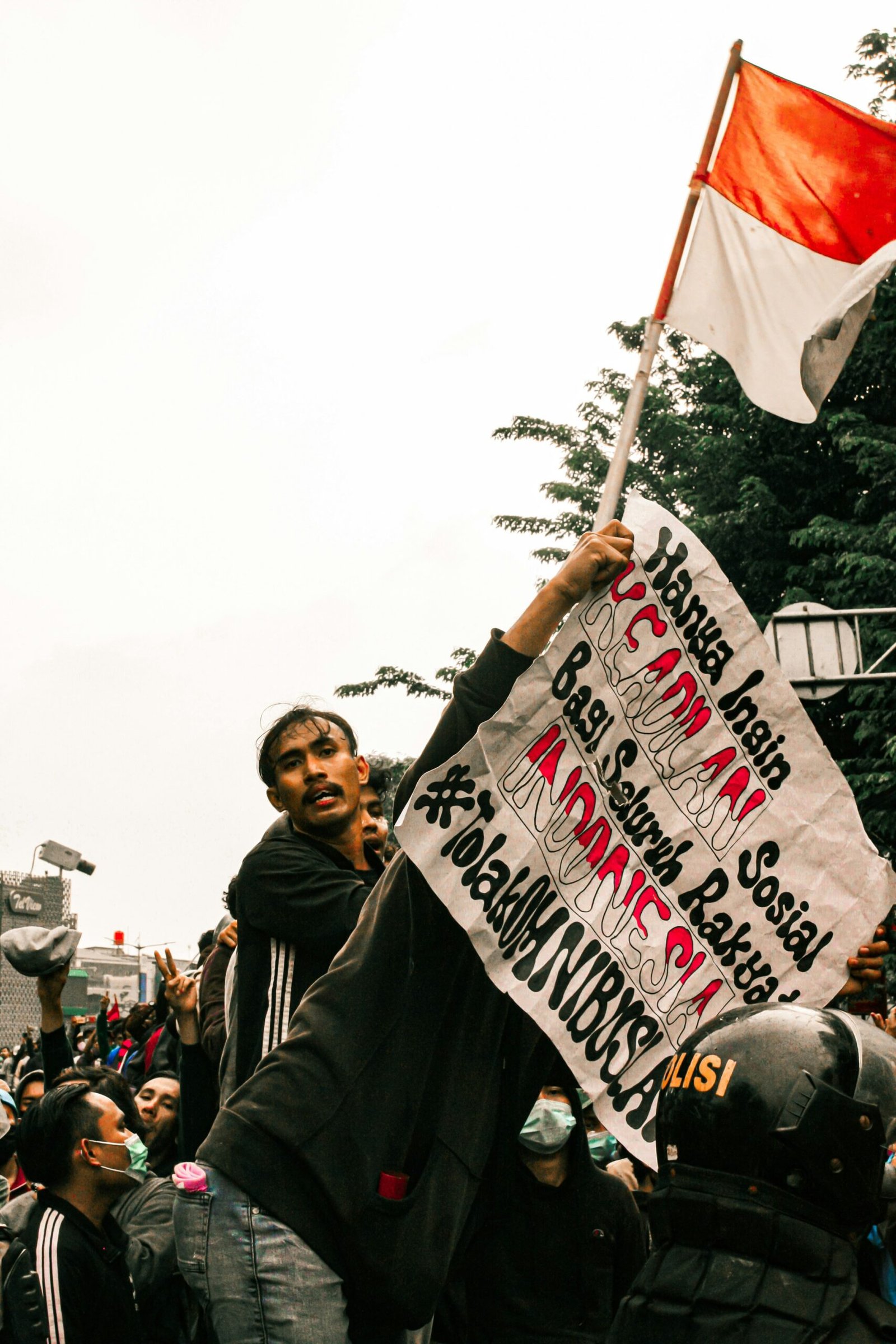 Pengangguran di Indonesia 2025: Tantangan, Data Terbaru, dan Solusi Nyata