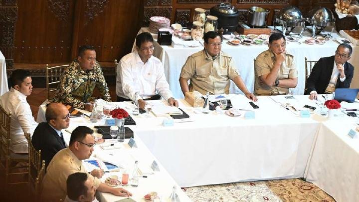 Survei Celios: Responden Beri Nilai 3 dari 10 untuk Satu Tahun Prabowo-Gibran